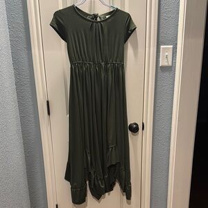 Elegant Green Maxi Dress